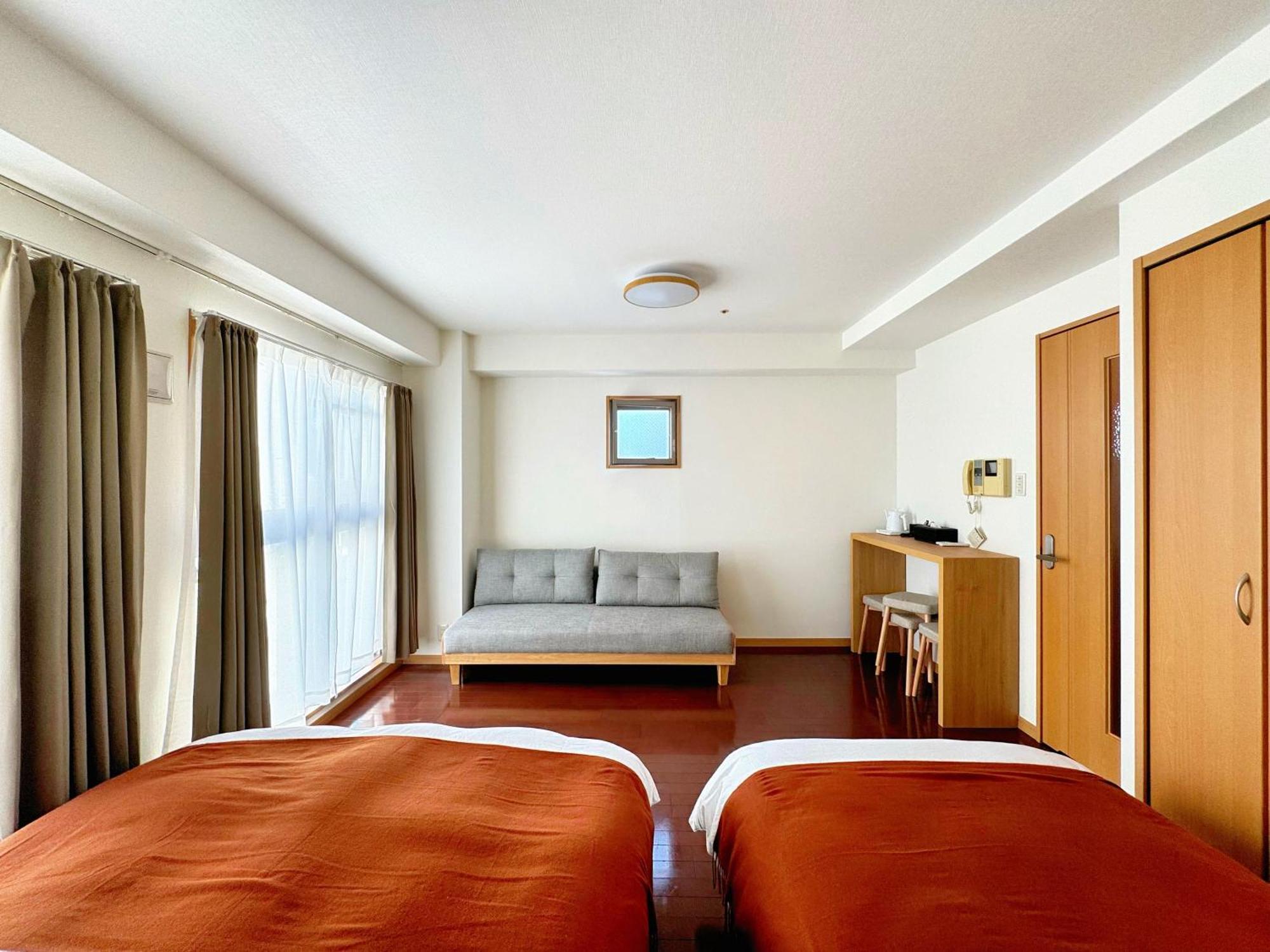 クリスタルコート難波 Apartman Oszaka Kültér fotó