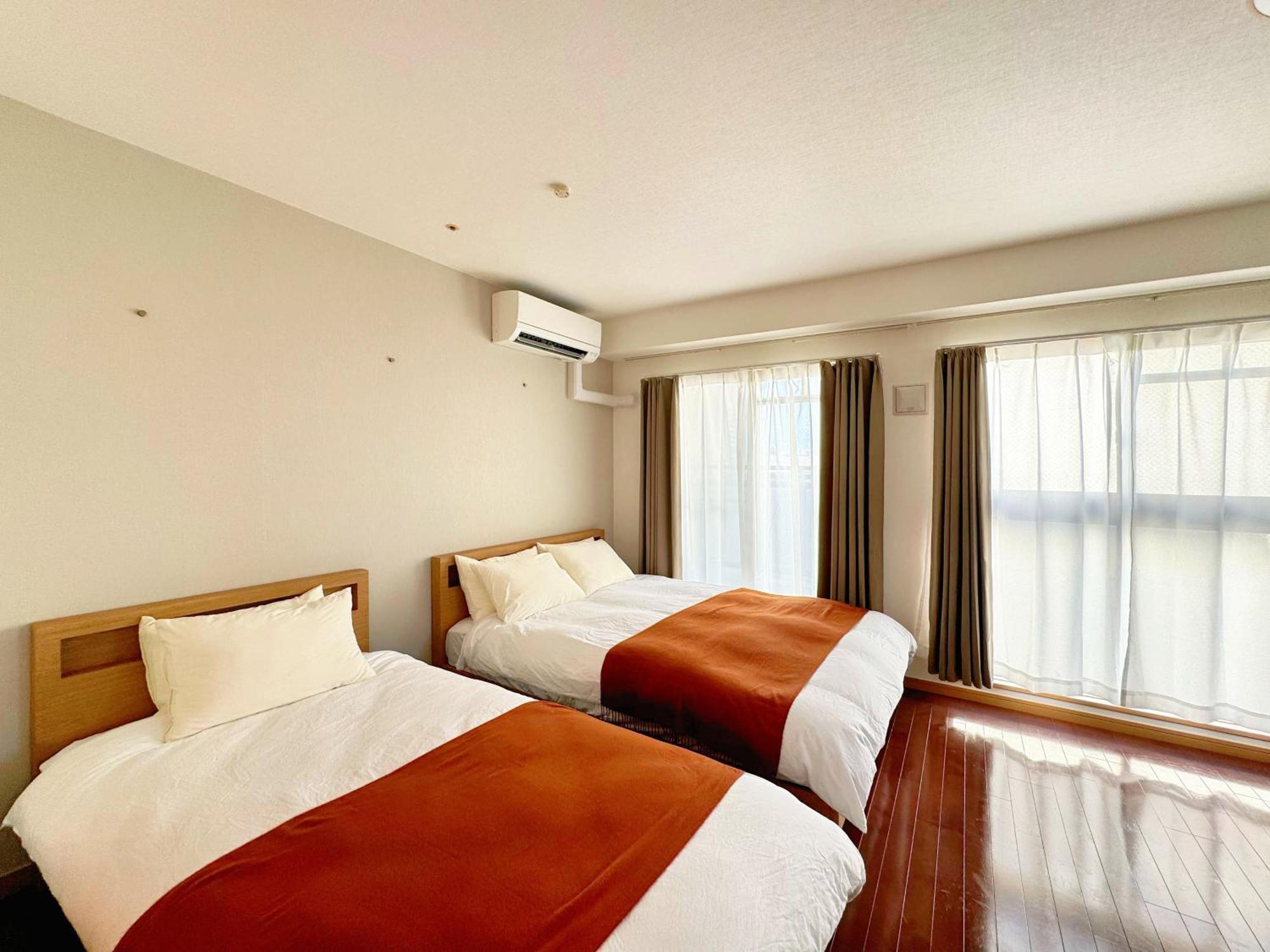 クリスタルコート難波 Apartman Oszaka Kültér fotó
