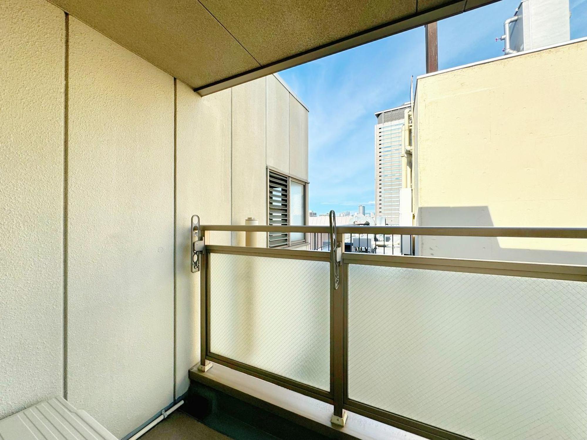 クリスタルコート難波 Apartman Oszaka Kültér fotó