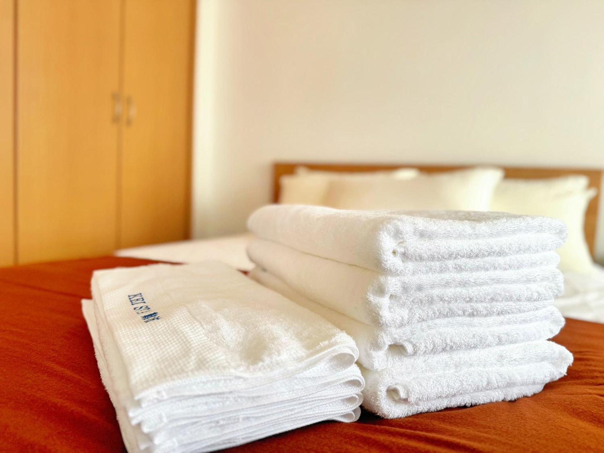 クリスタルコート難波 Apartman Oszaka Kültér fotó