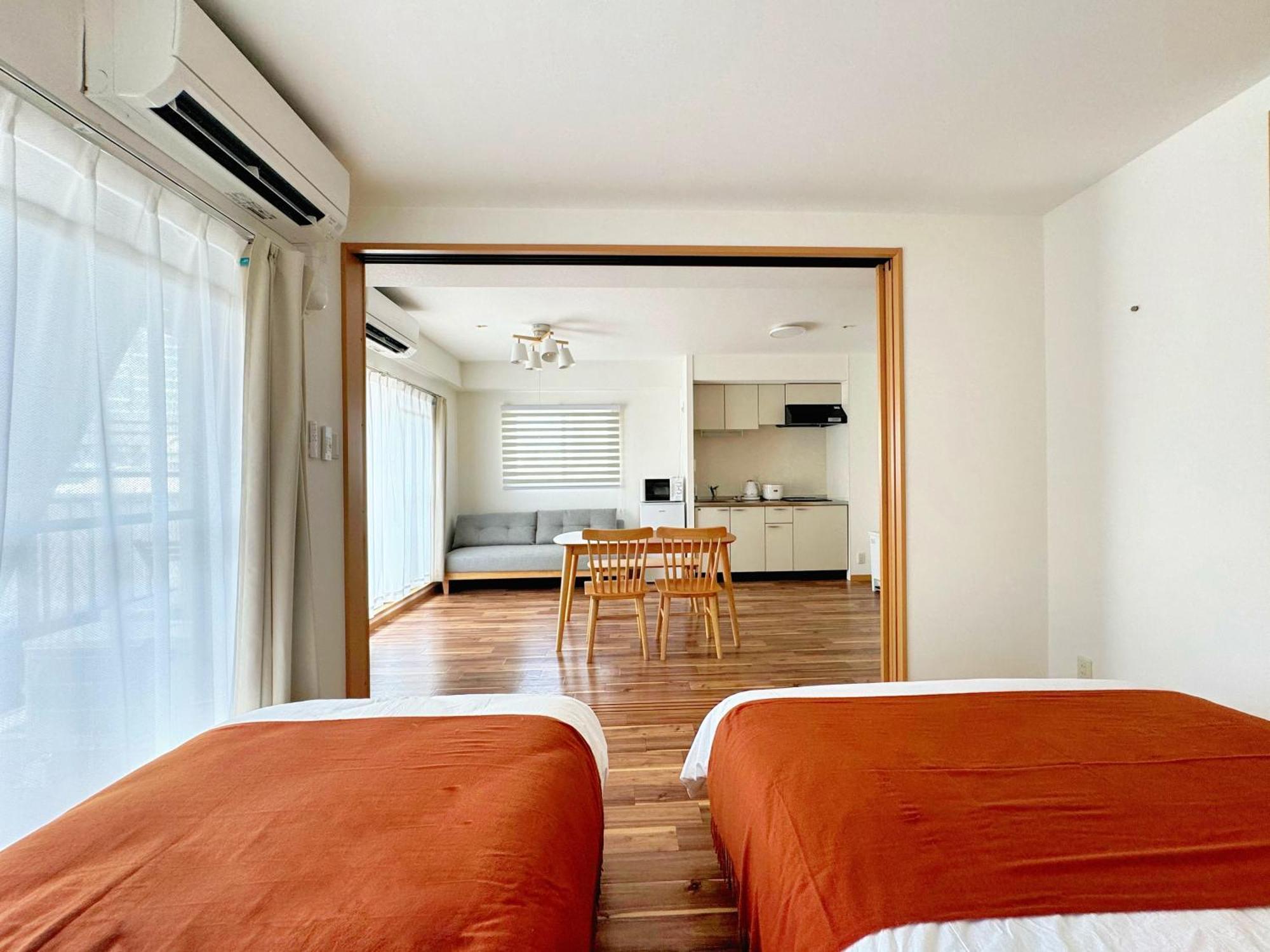 クリスタルコート難波 Apartman Oszaka Kültér fotó