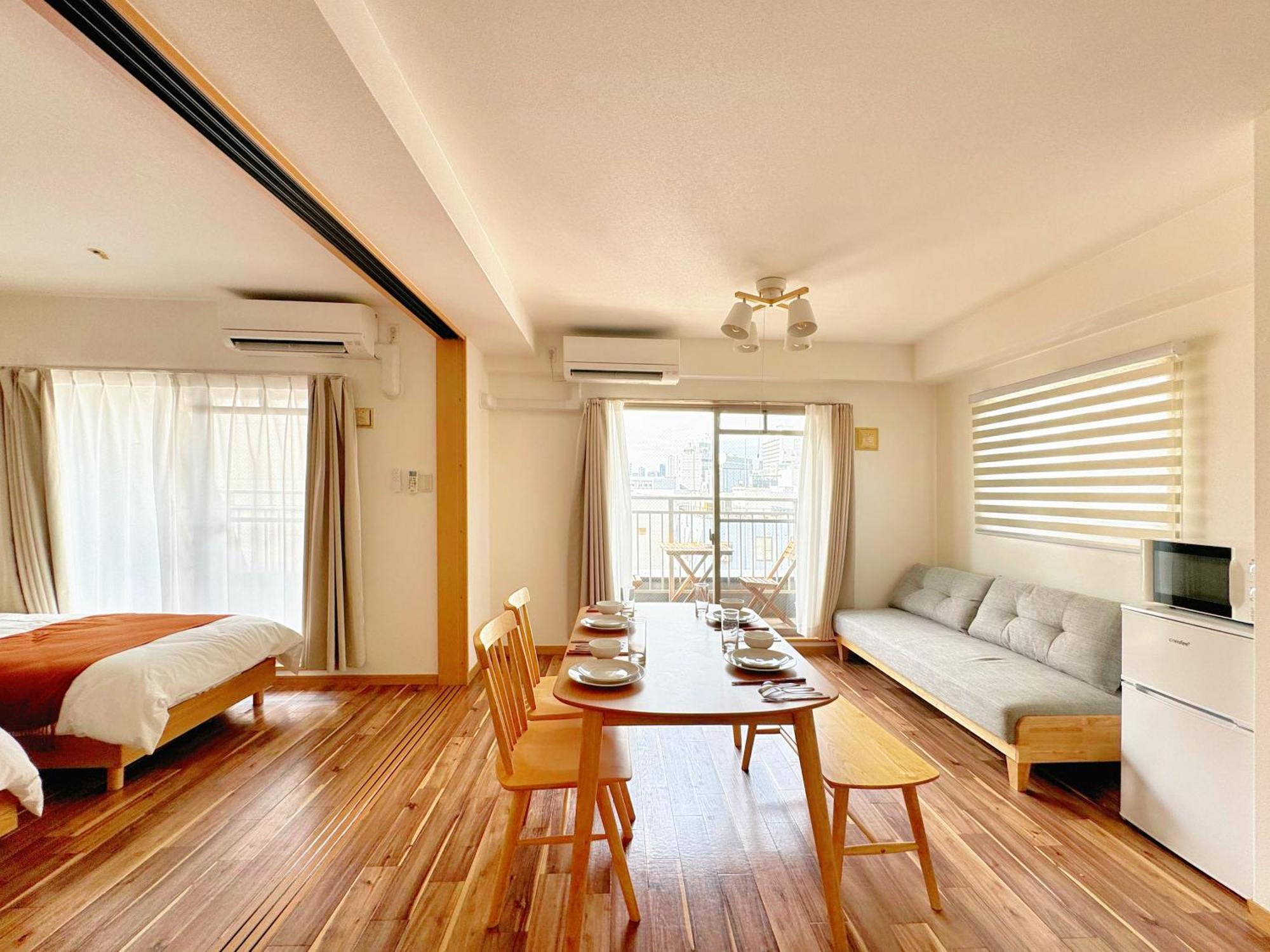 クリスタルコート難波 Apartman Oszaka Kültér fotó