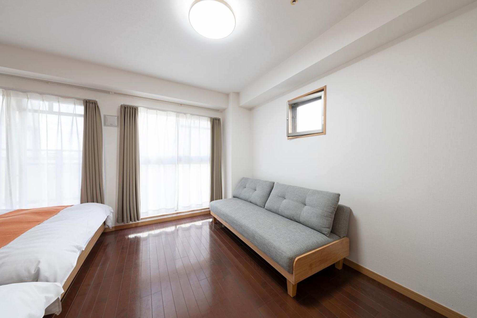 クリスタルコート難波 Apartman Oszaka Kültér fotó