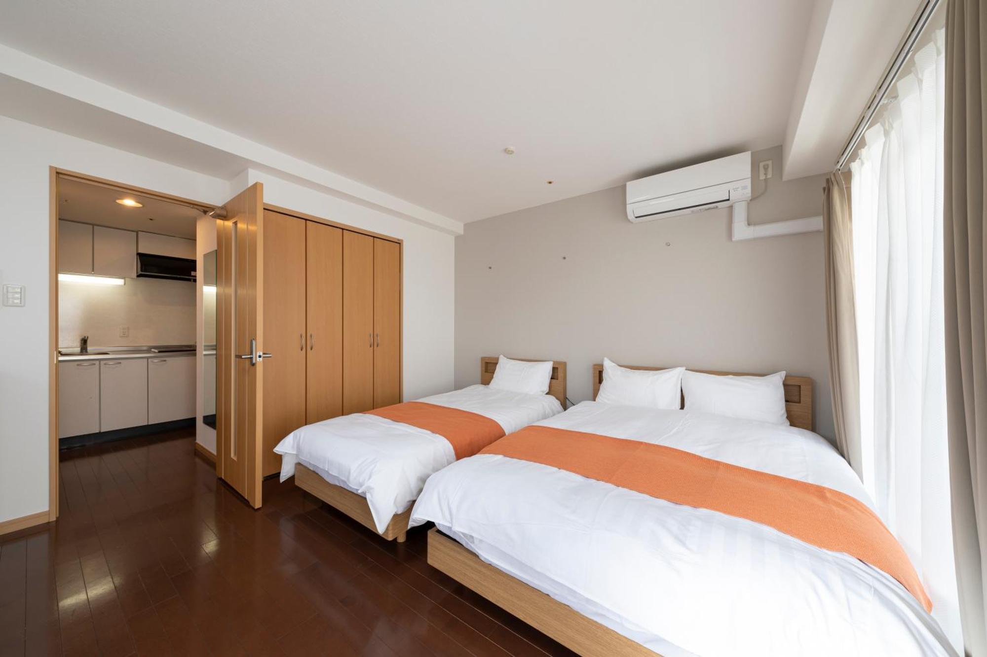 クリスタルコート難波 Apartman Oszaka Kültér fotó