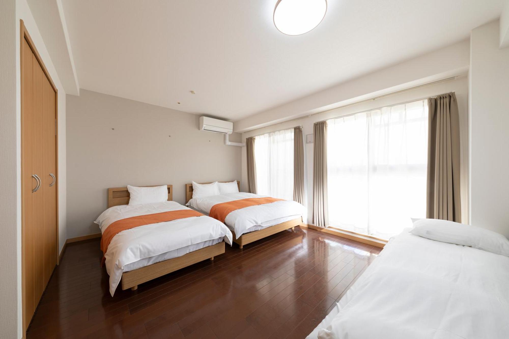 クリスタルコート難波 Apartman Oszaka Kültér fotó