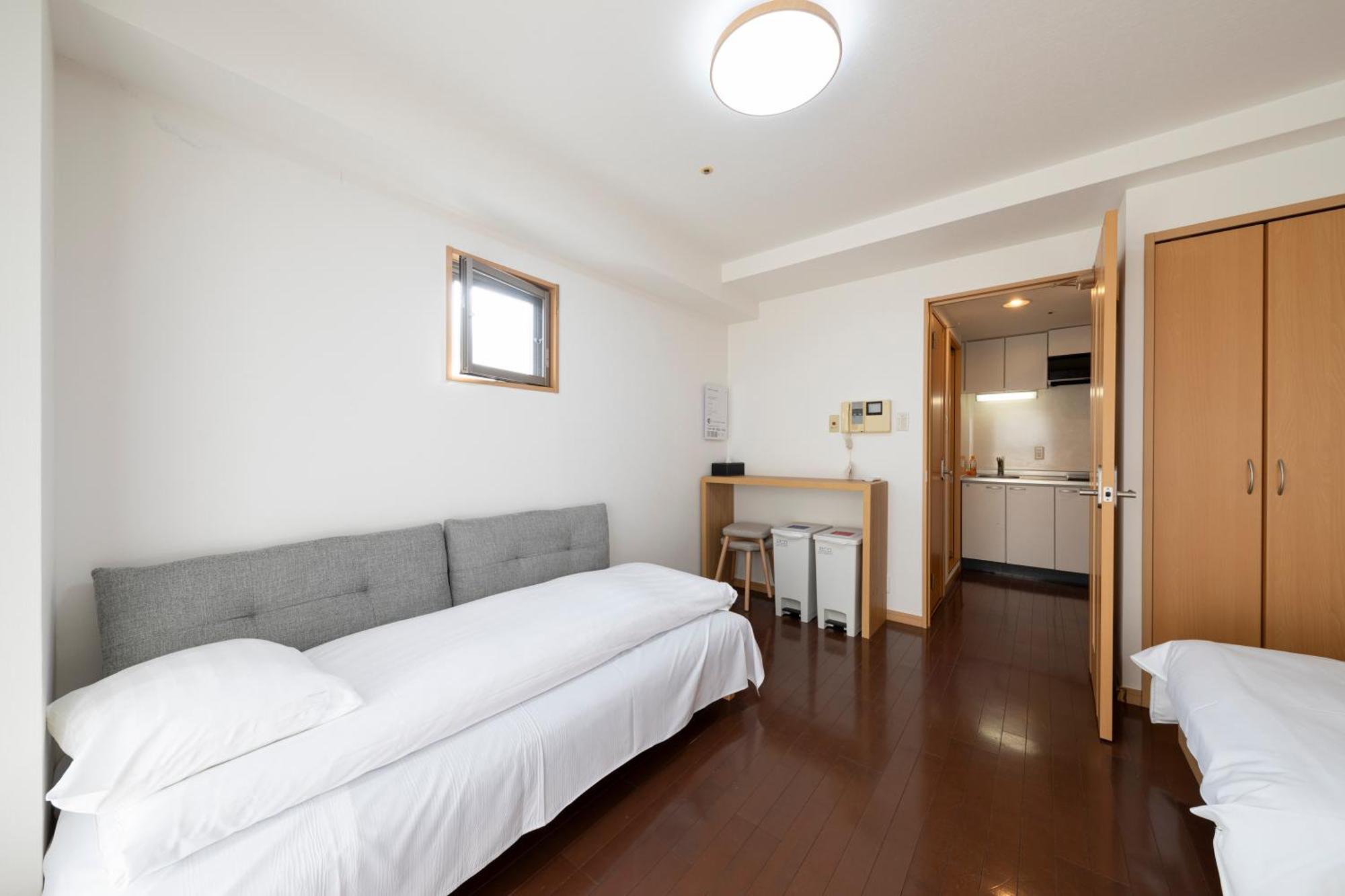クリスタルコート難波 Apartman Oszaka Kültér fotó